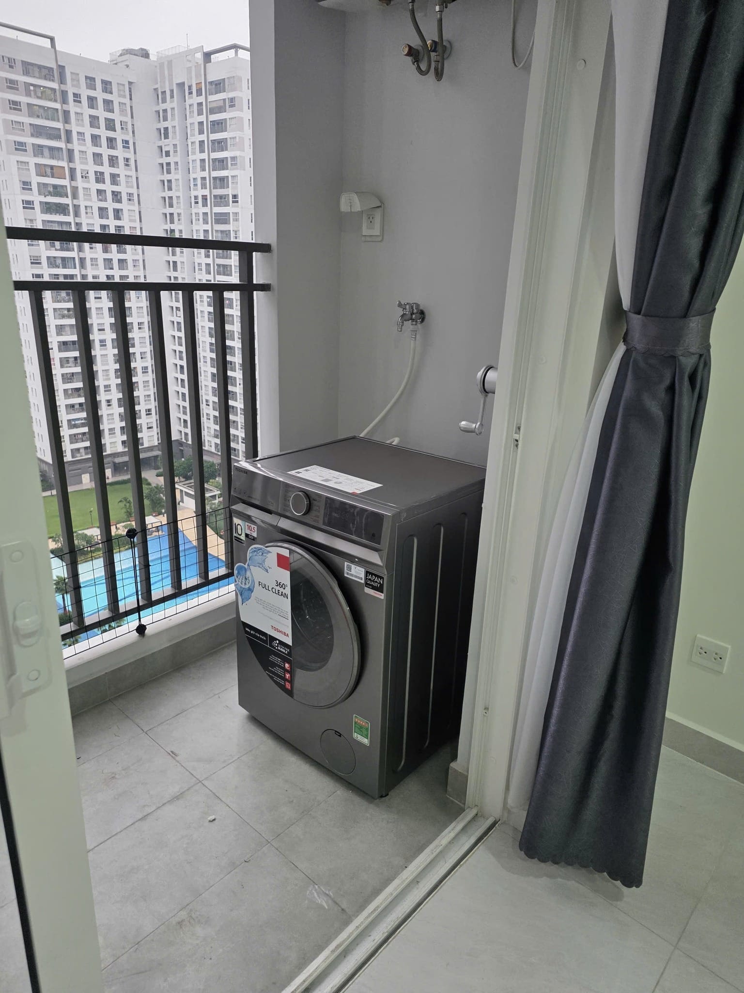 Sunrise Riverside F15 7